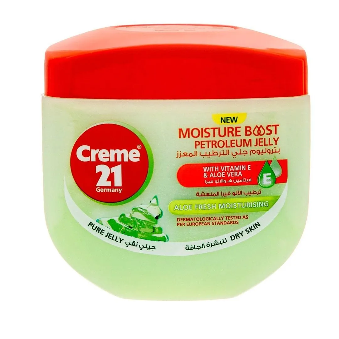 Creme 21 Moisture Boost Petroleum Jelly with Vitamin E & Aloe Vera, 300ml