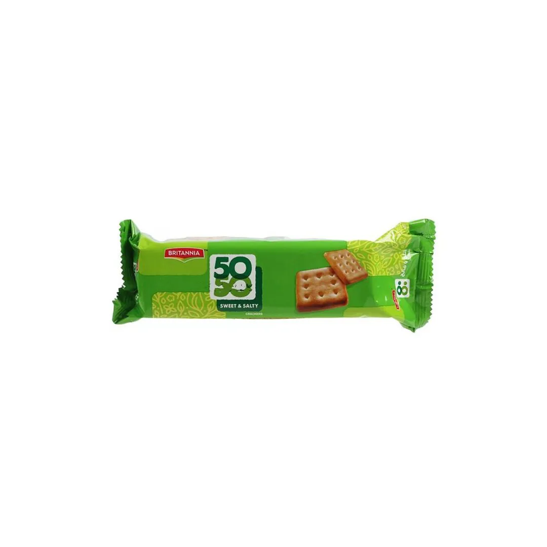 Britannia 50-50 Sweet & Salty Crackers, 71g
